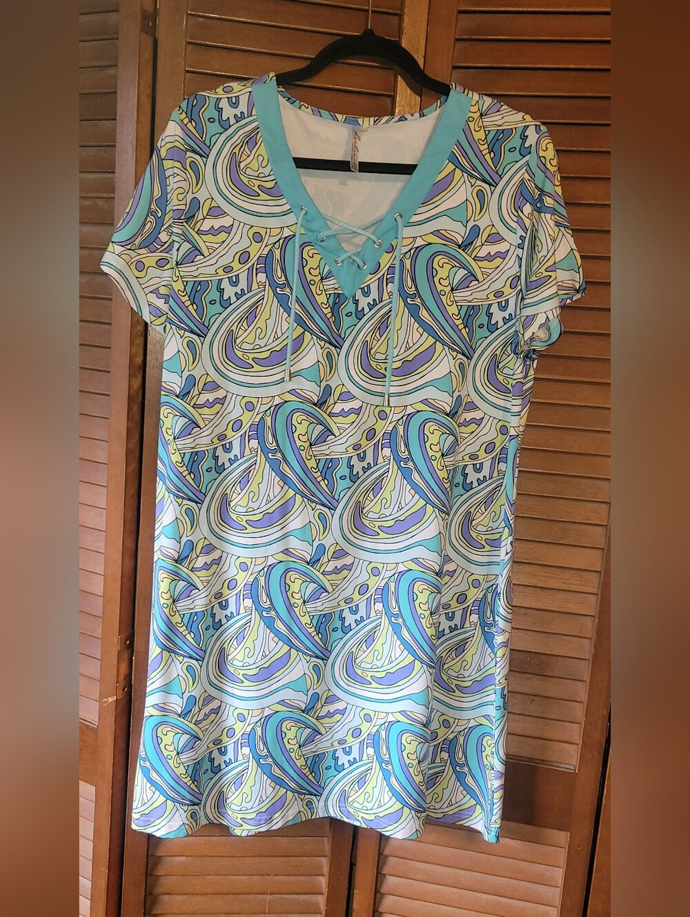 Women's Retro Abstract Print Lace-Up Tunic Top